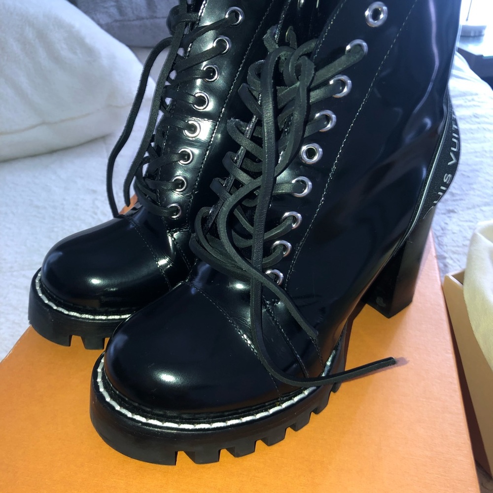 Louis Vuitton Women's Star Trail Ankle Boots - Picture 4 of 9